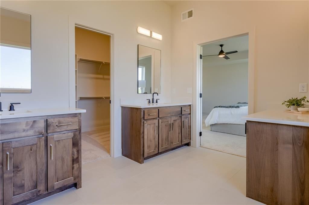 16684 S Hall Street — photo 30