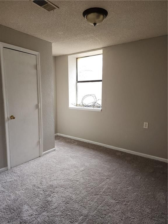 4219 E 60TH Terrace — photo 19