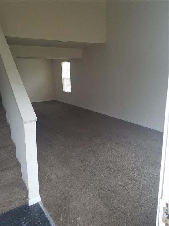 4219 E 60TH Terrace — photo 5