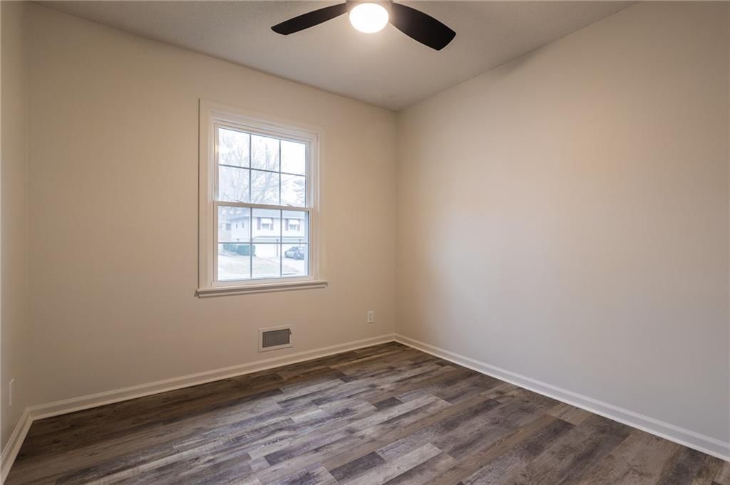 3718 S Breckenridge Drive — photo 27