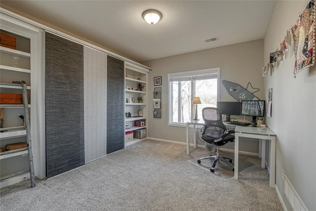 8507 Barstow Street — photo 46