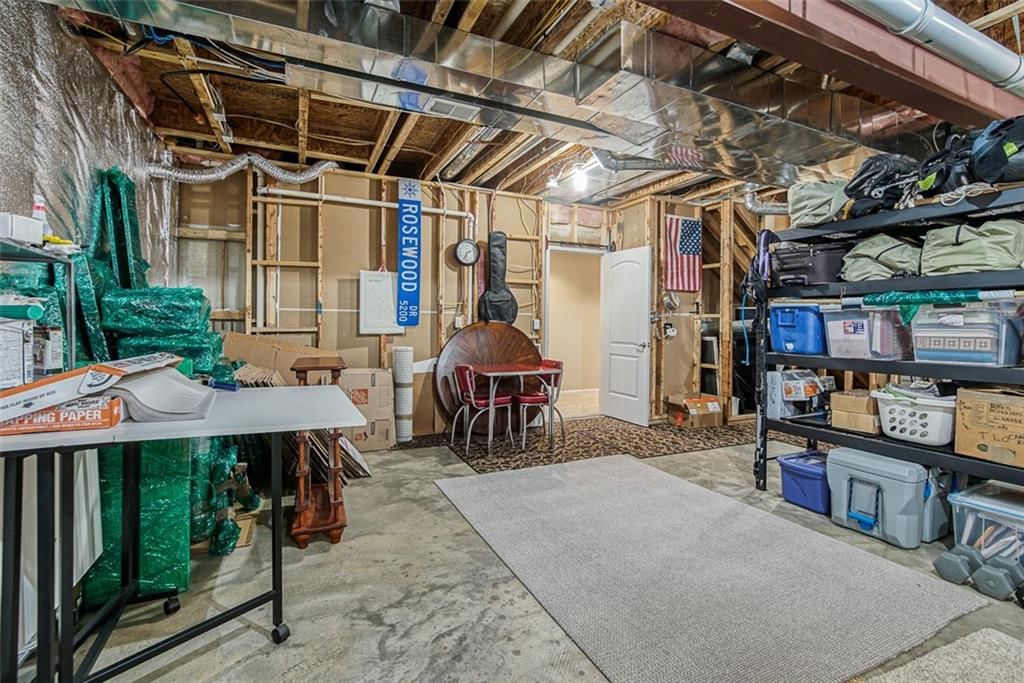 8507 Barstow Street — photo 49