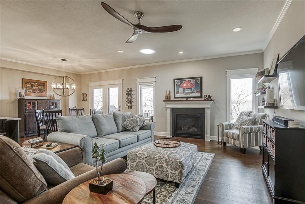 8507 Barstow Street — photo 10