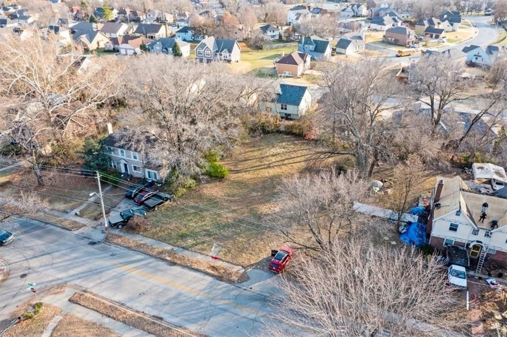 1645 E 59 Street — photo 9