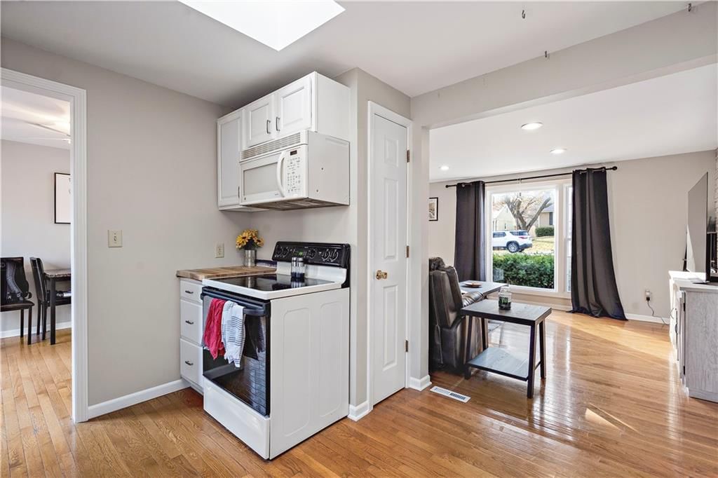 7021 Horton Street — photo 11