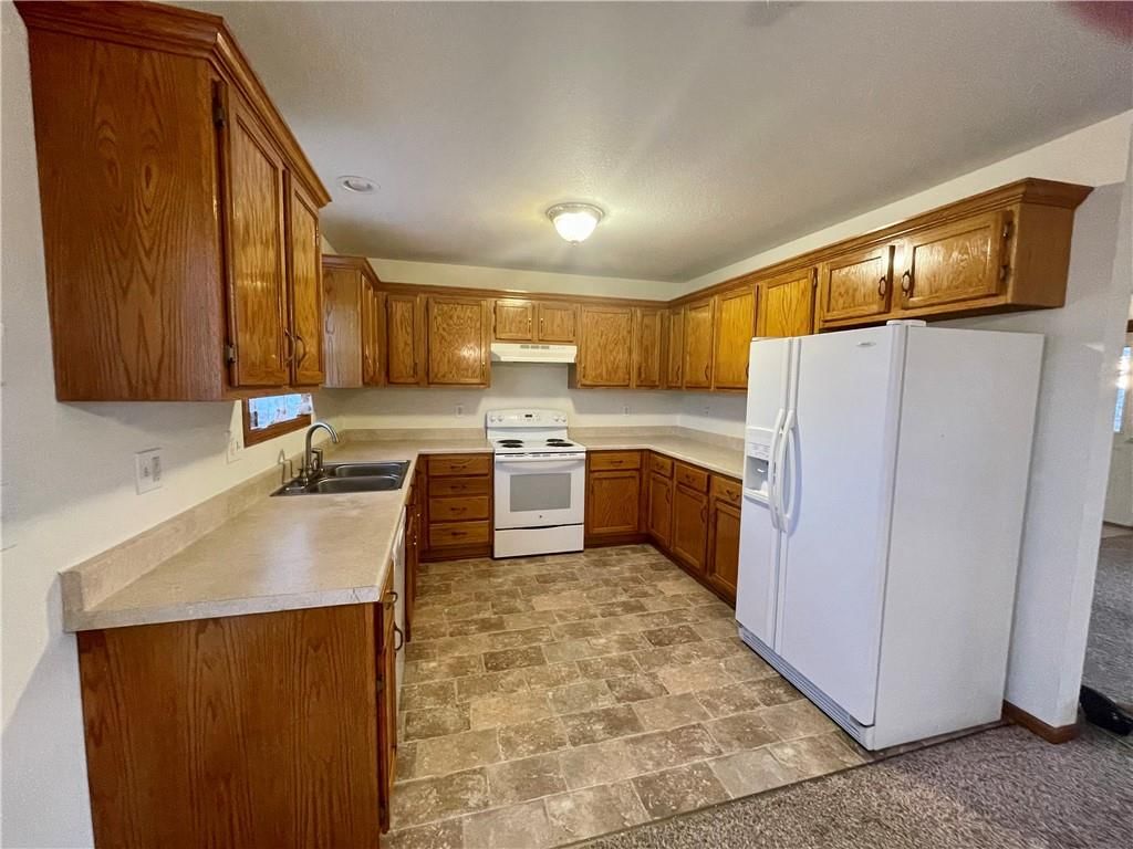 301 Woods Avenue — photo 23