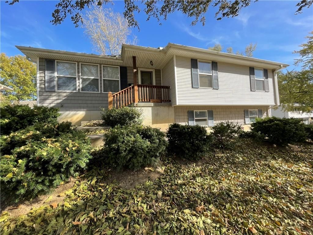 301 Woods Avenue — photo 4