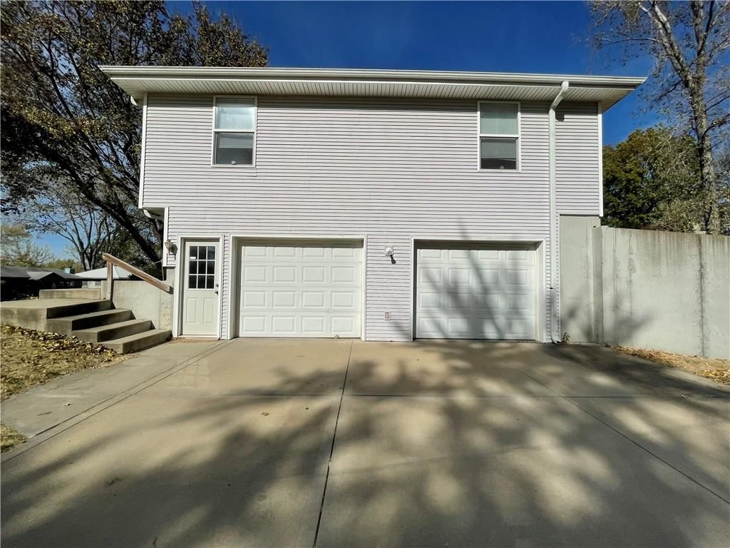 301 Woods Avenue — photo 9