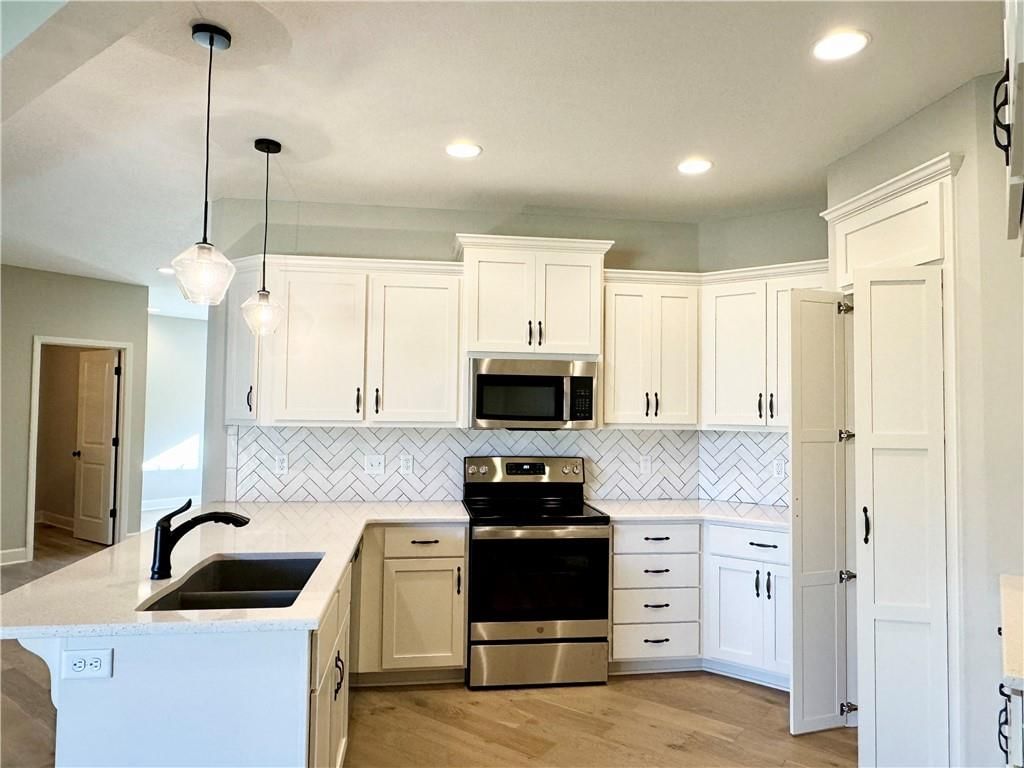 802 Merion Street — photo 6