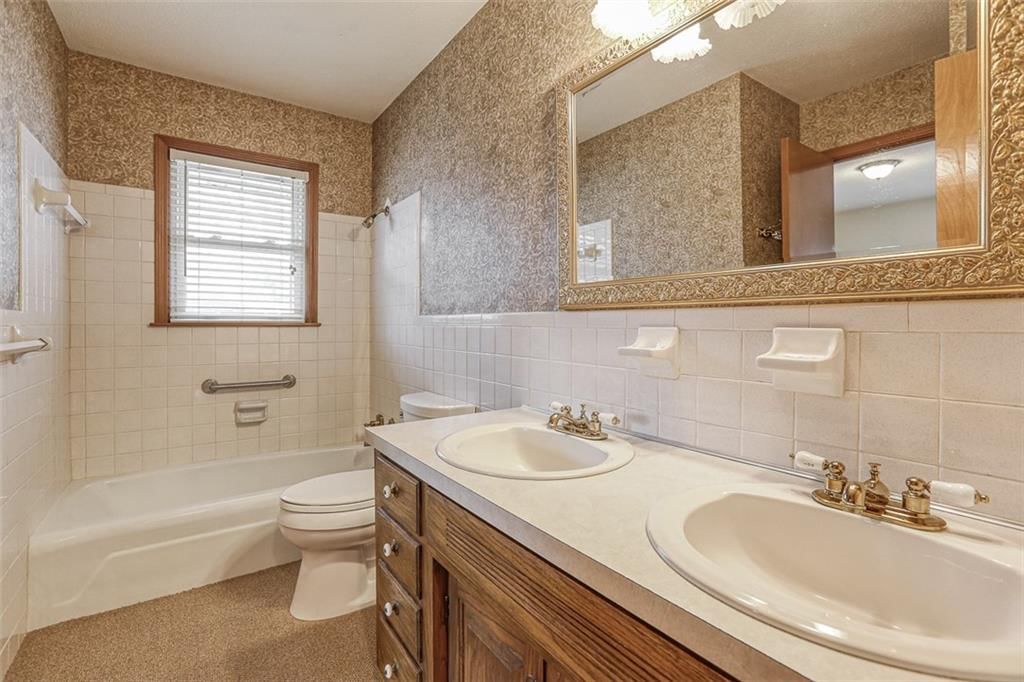 15804 E 38th South Street — photo 17
