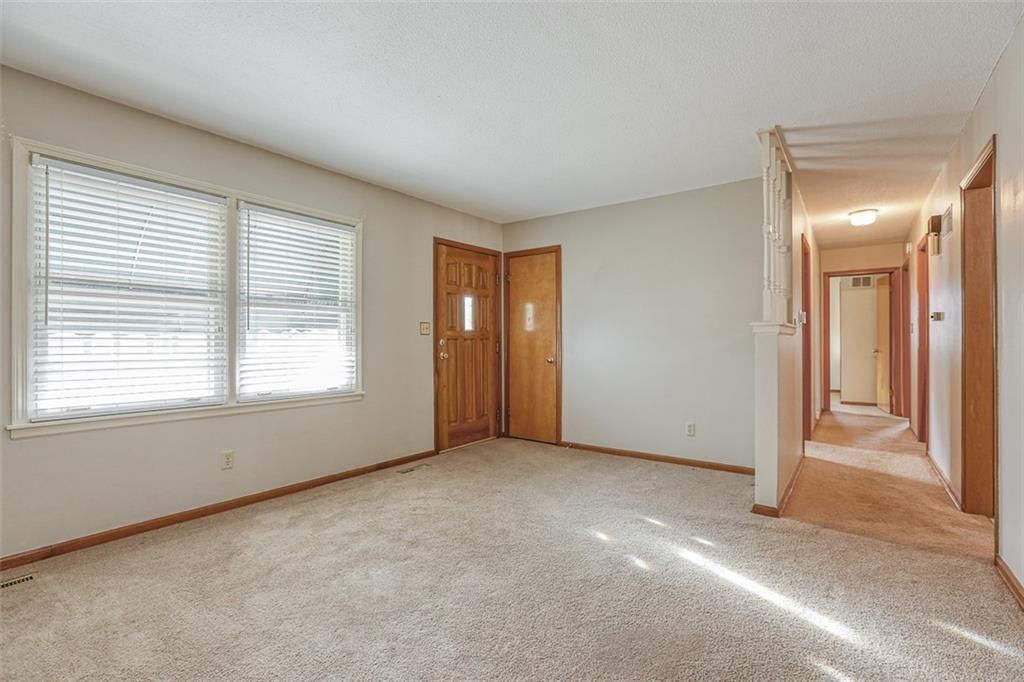 15804 E 38th South Street — photo 3