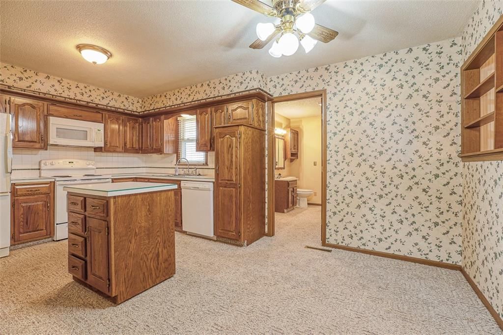 15804 E 38th South Street — photo 28
