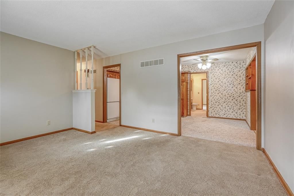 15804 E 38th South Street — photo 4