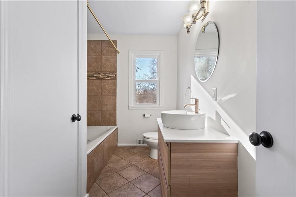 7405 E 130TH Terrace — photo 24