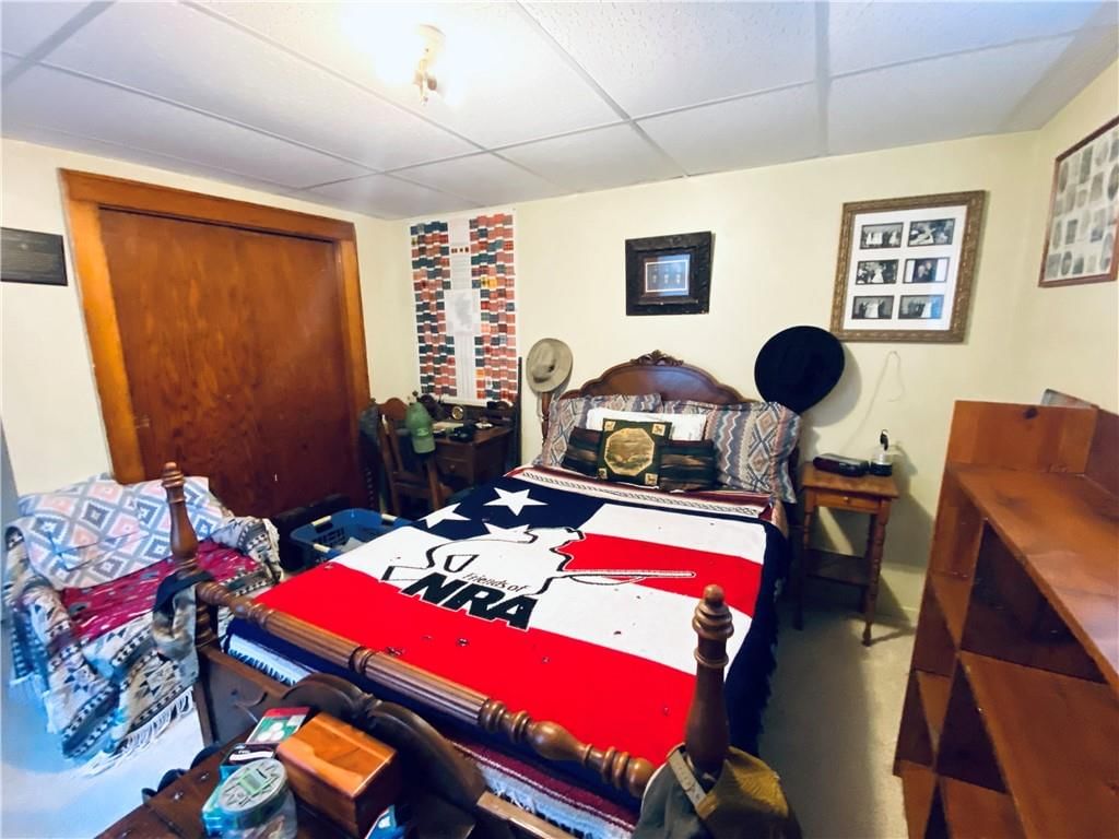 211 S Elm Street — photo 12