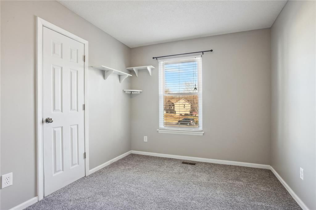 520 SE Onyx Drive — photo 14