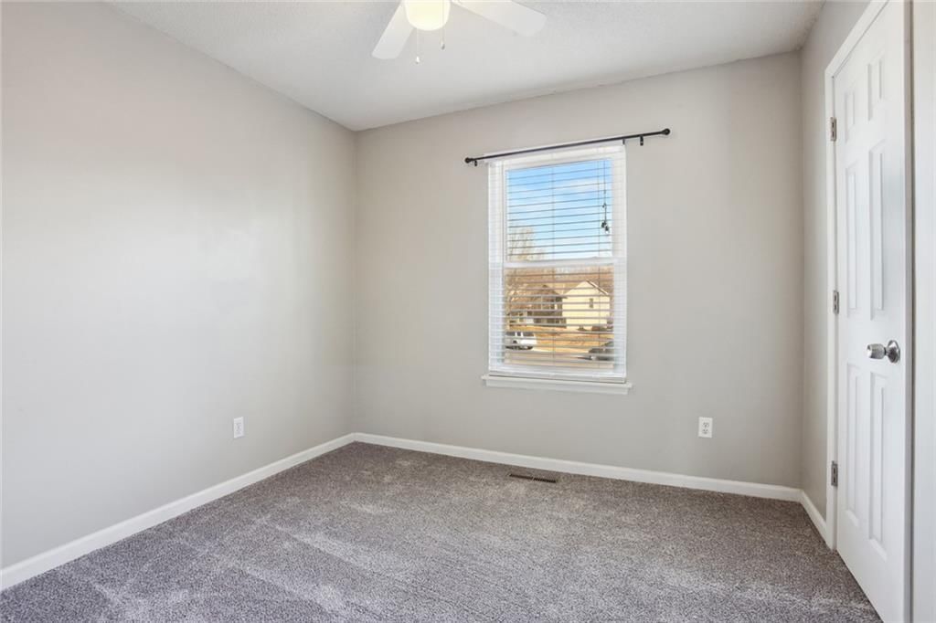 520 SE Onyx Drive — photo 15