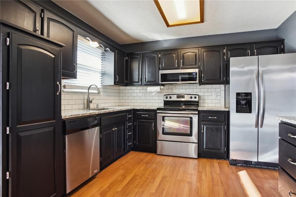 520 SE Onyx Drive — photo 7