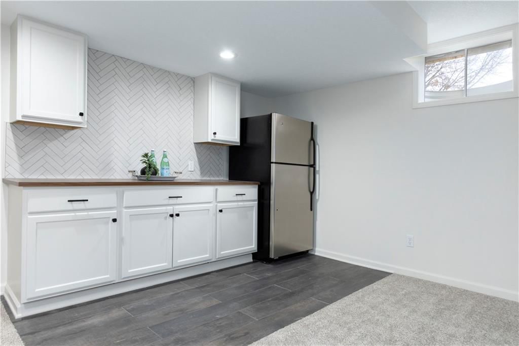 12124 Cedar Street — photo 31