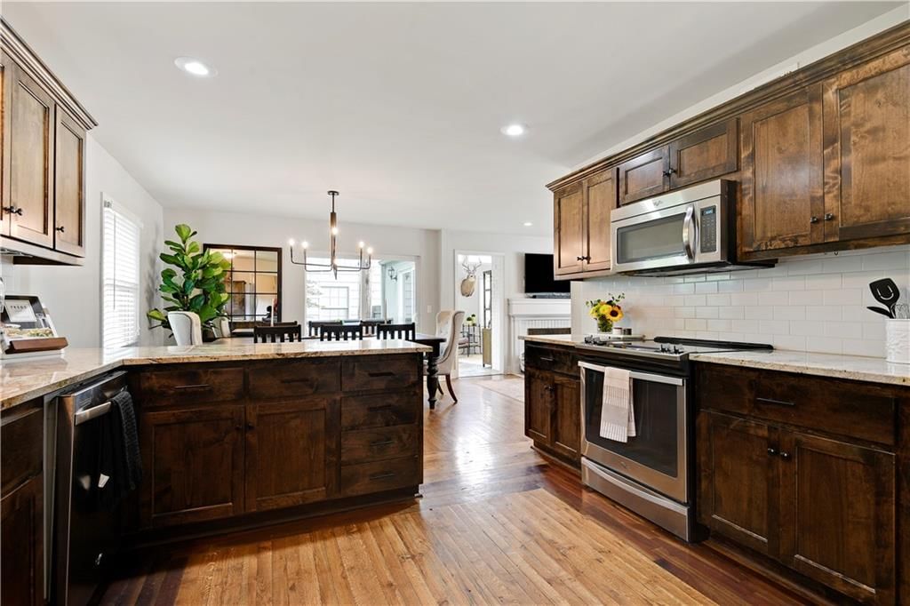 7815 Cambridge Drive — photo 14