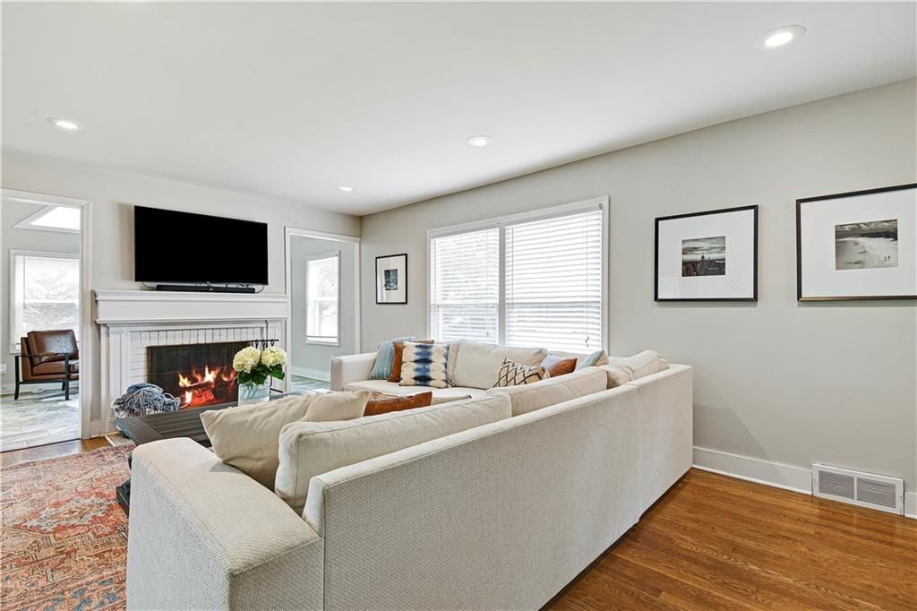 7815 Cambridge Drive — photo 7