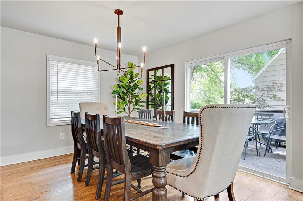 7815 Cambridge Drive — photo 10
