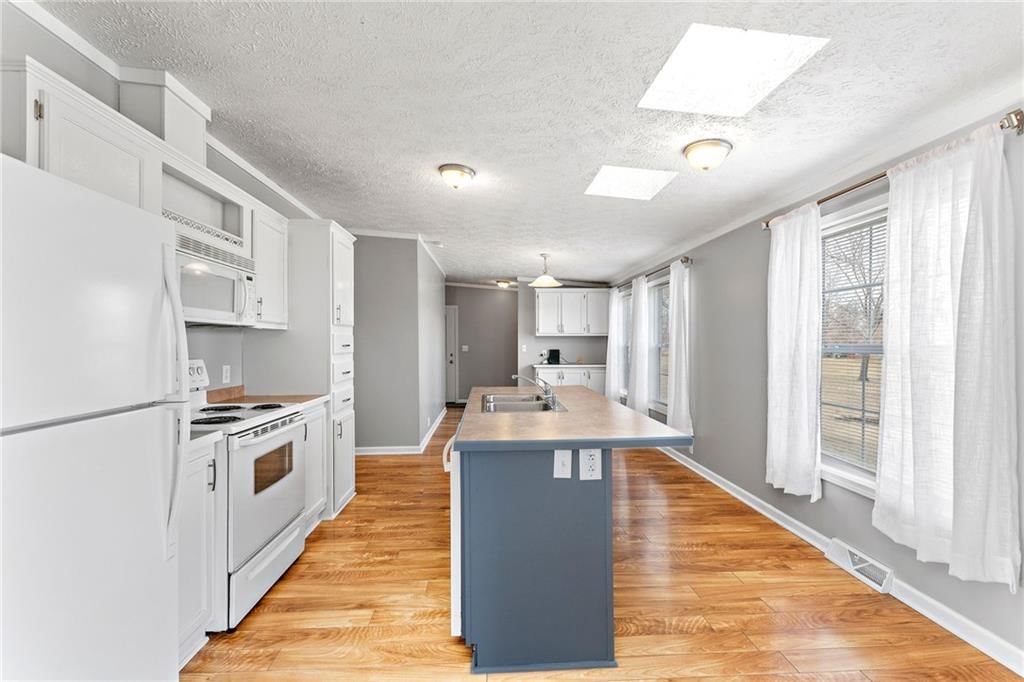 609 W Samuel Street — photo 14