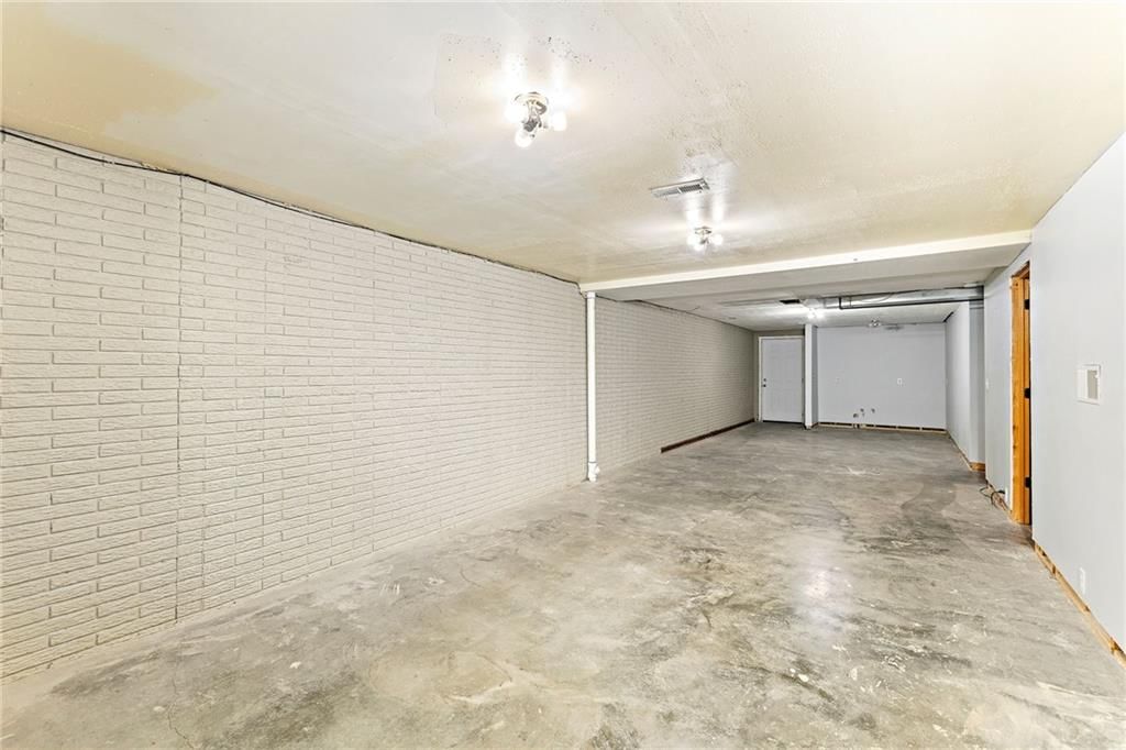 609 W Samuel Street — photo 30