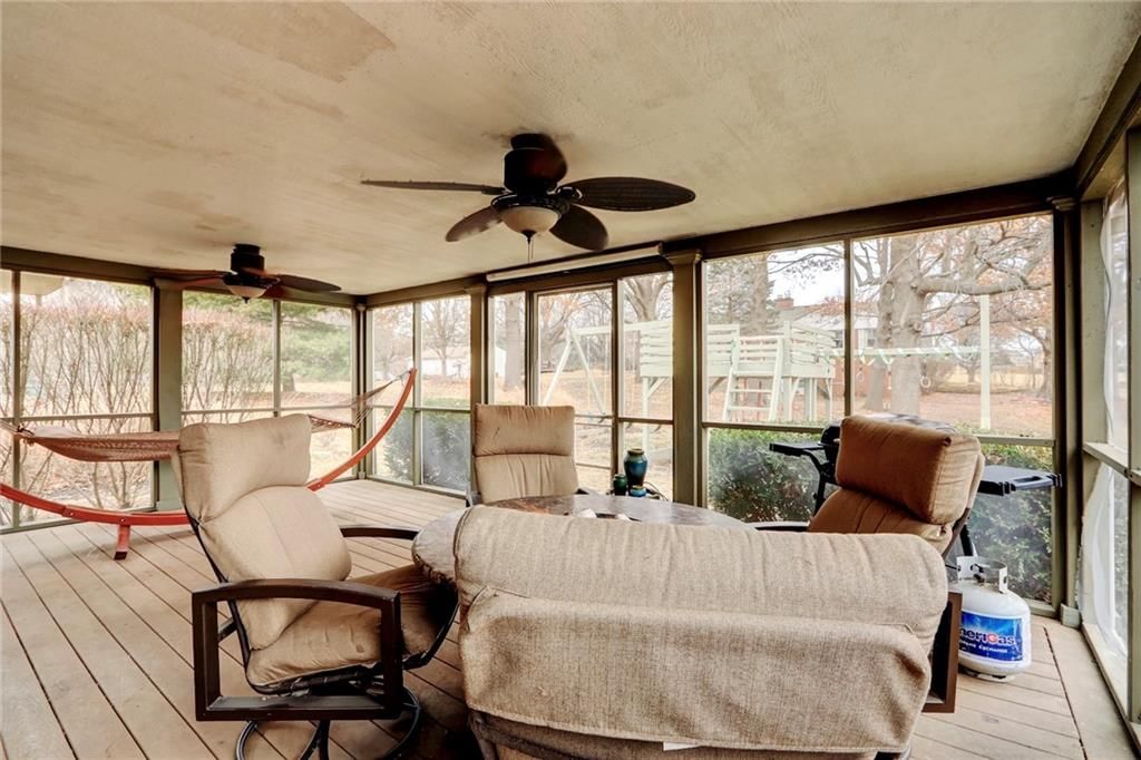 1521 NE Craigievar Drive — photo 6