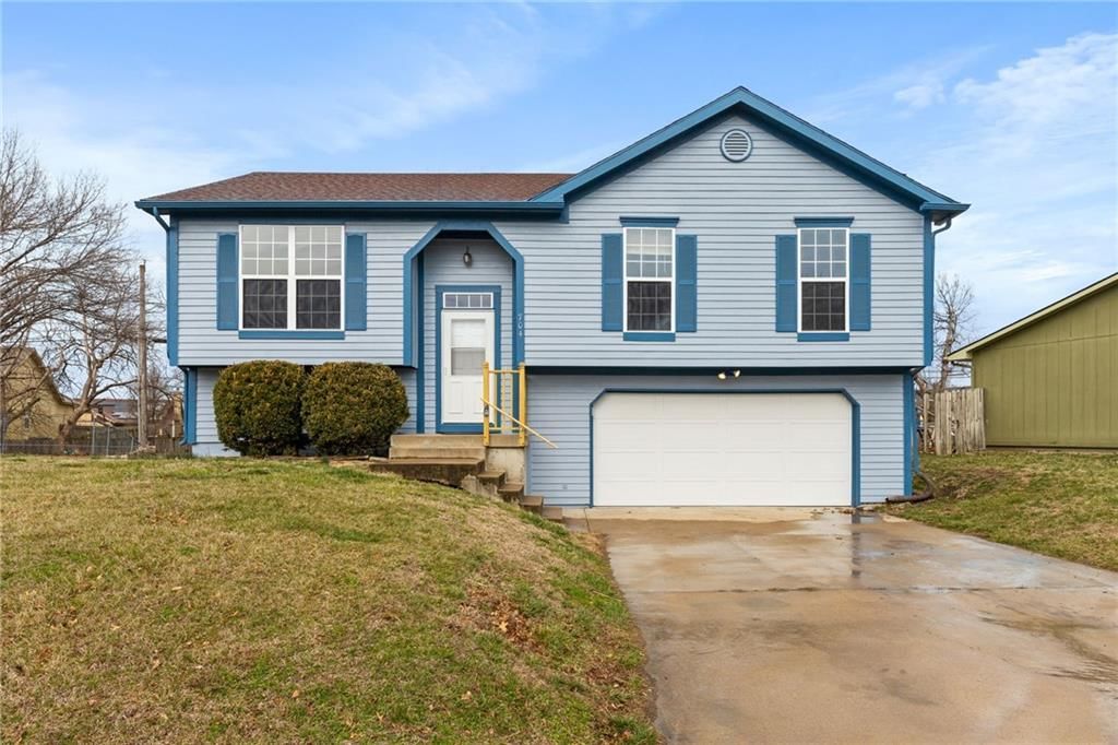 704 W Cumberland Drive — photo 3