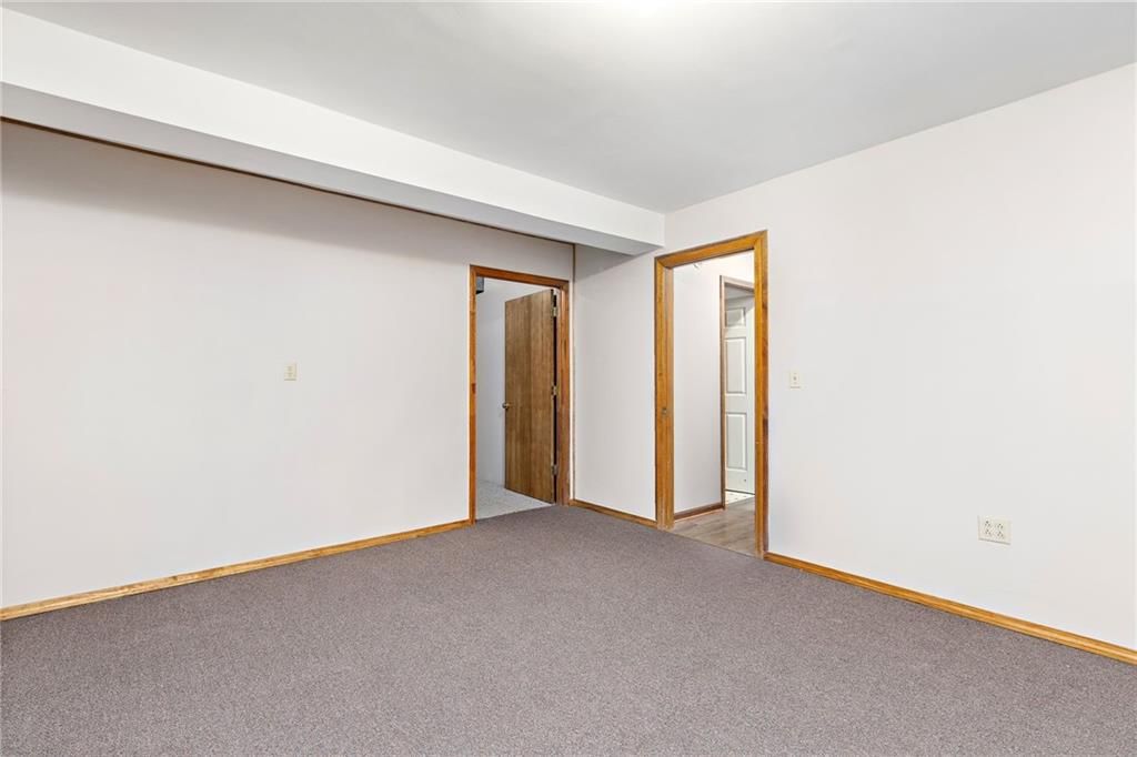 704 W Cumberland Drive — photo 26