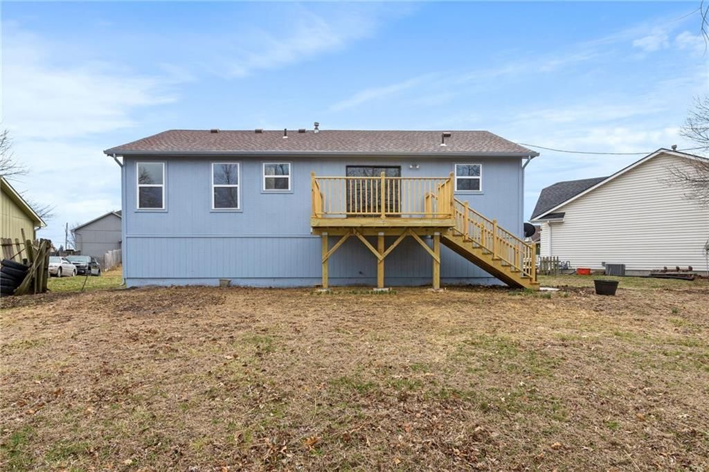 704 W Cumberland Drive — photo 31