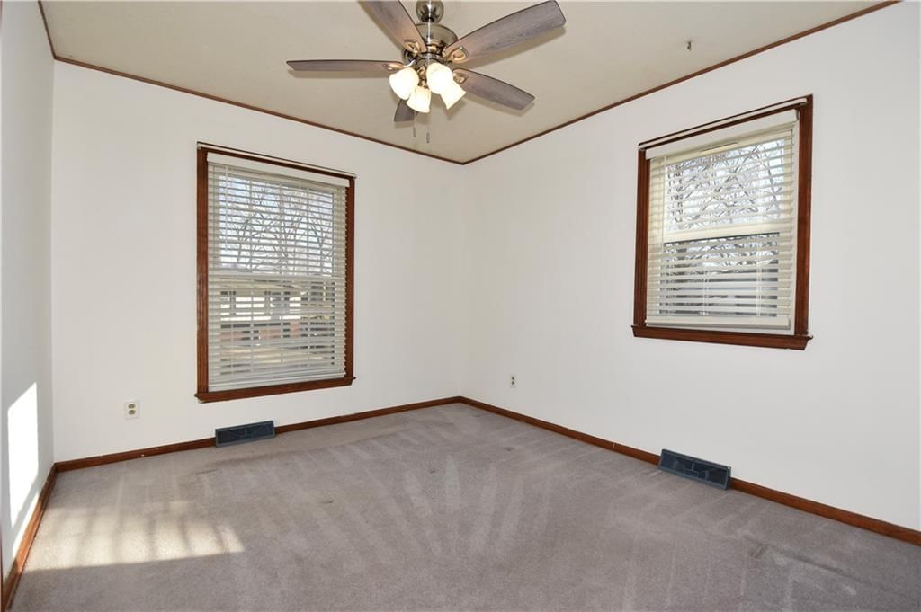 3912 S Coventry Drive — photo 28