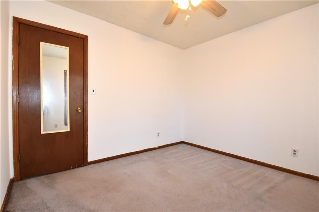 3912 S Coventry Drive — photo 29