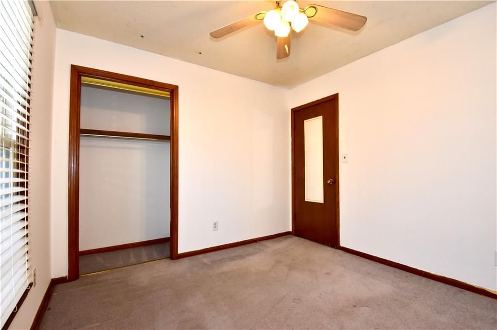 3912 S Coventry Drive — photo 30