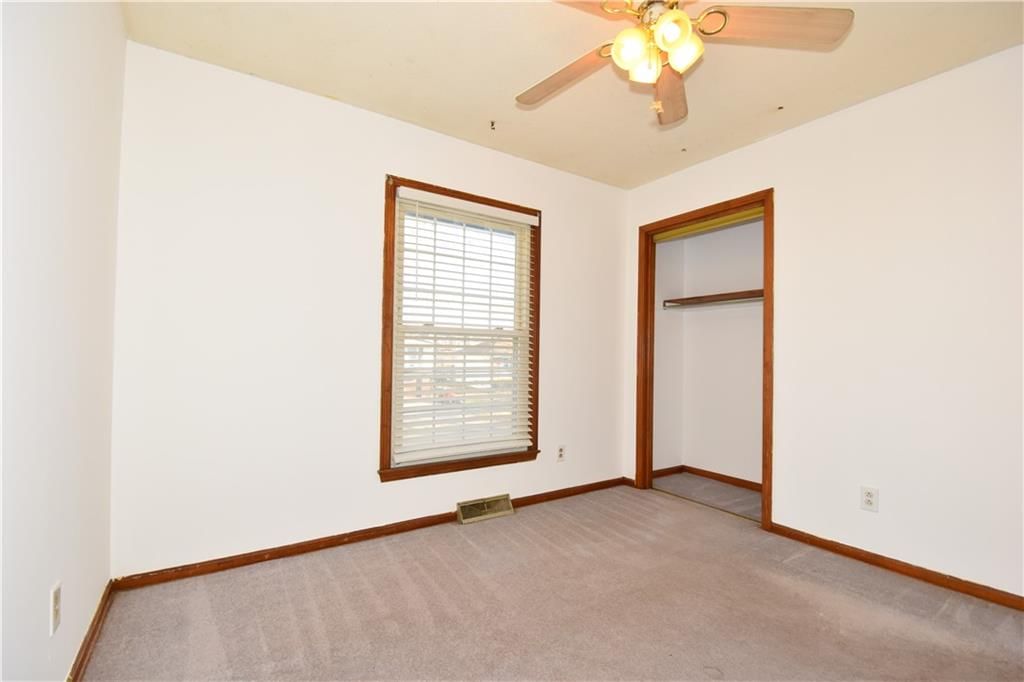 3912 S Coventry Drive — photo 32