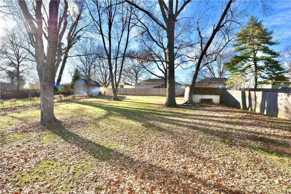 3912 S Coventry Drive — photo 48