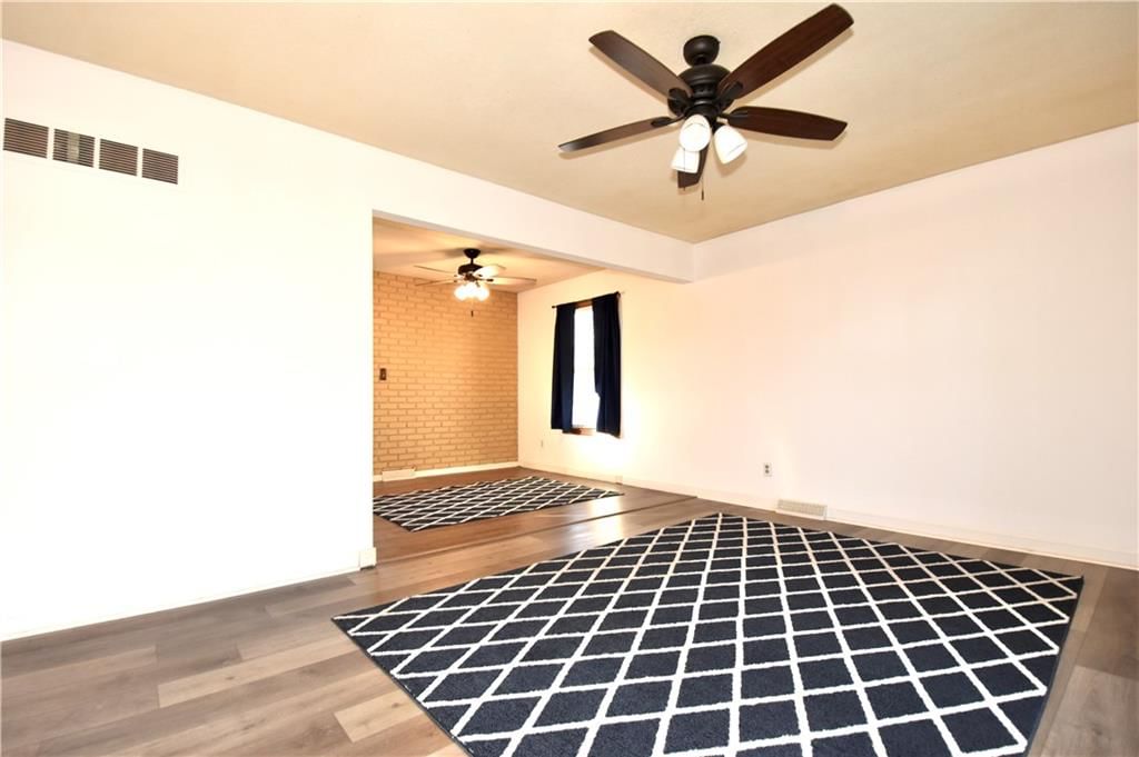 3912 S Coventry Drive — photo 10