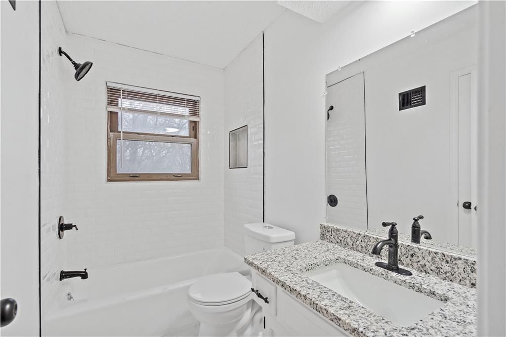 11820 Bristol Avenue — photo 13