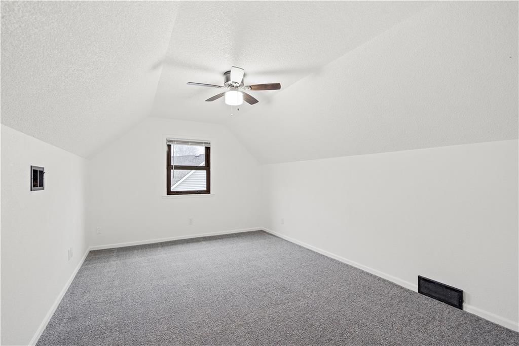 11820 Bristol Avenue — photo 21
