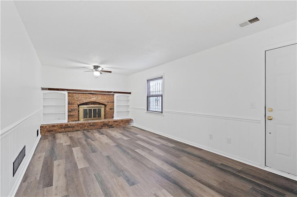 11820 Bristol Avenue — photo 24