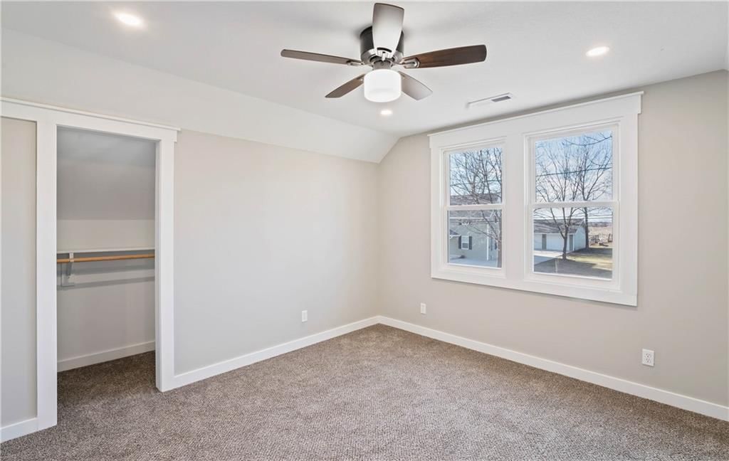 213 S Elm Street — photo 24