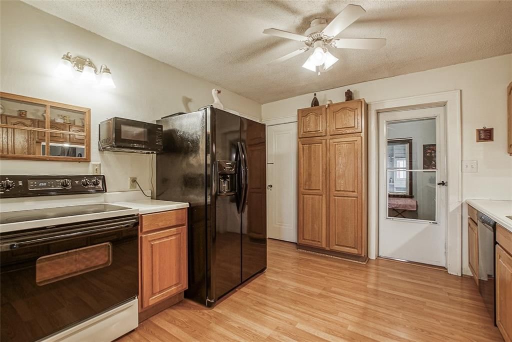 10300 Lane Avenue — photo 32