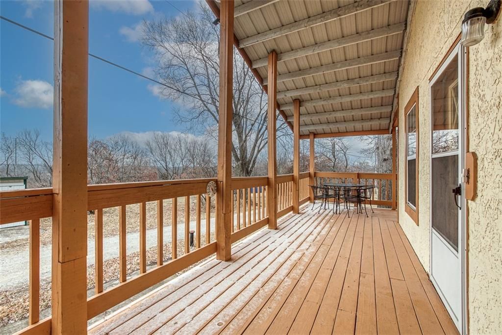 10300 Lane Avenue — photo 47