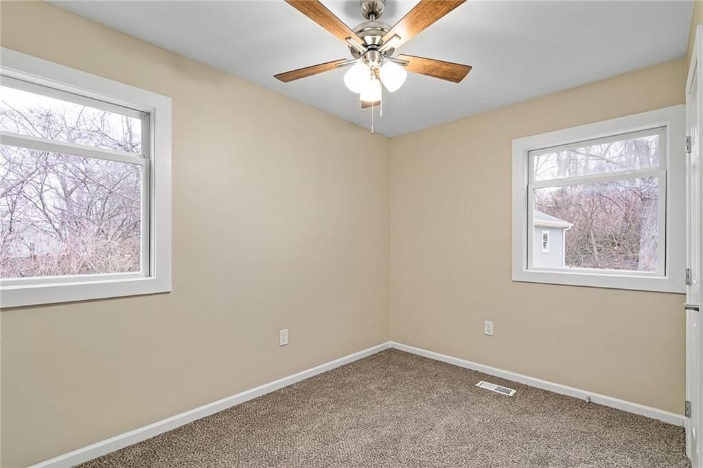 5043 Oakland Avenue — photo 23