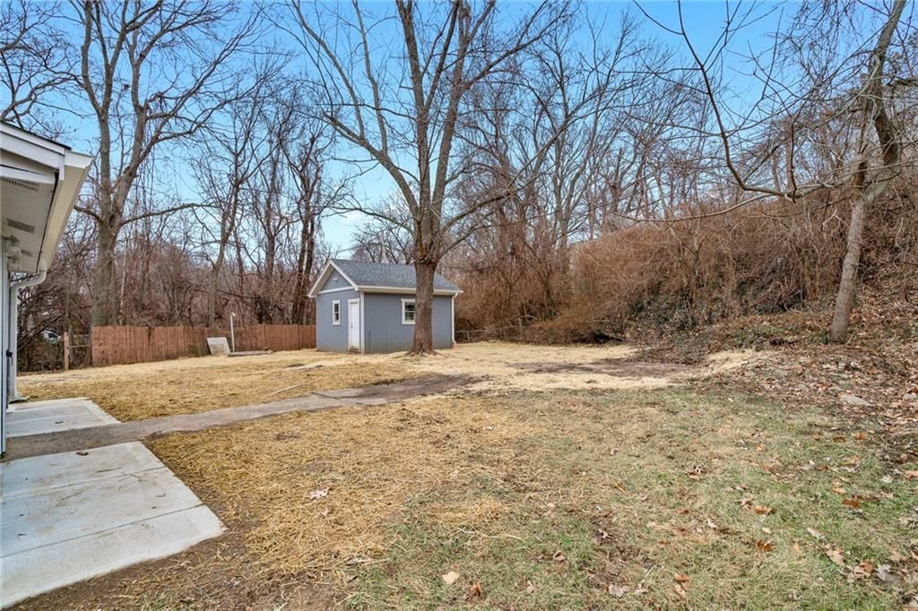 5043 Oakland Avenue — photo 30
