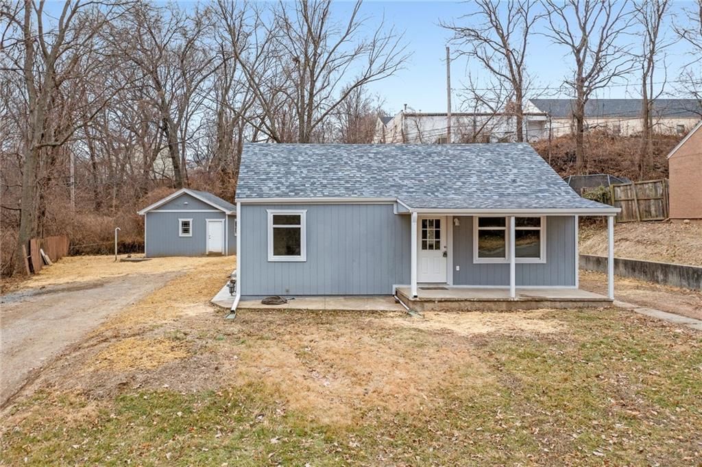 5043 Oakland Avenue — photo 31