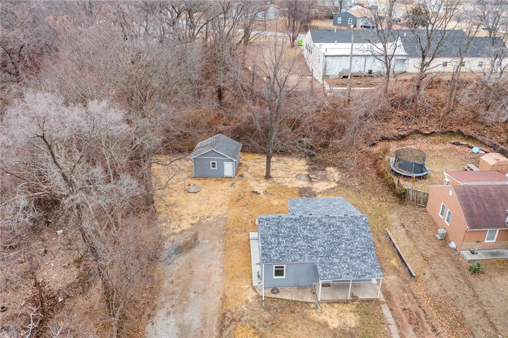 5043 Oakland Avenue — photo 34