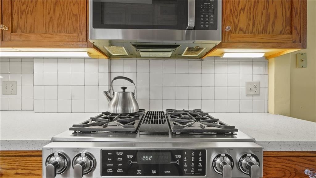 418 E Mississippi Street — photo 21