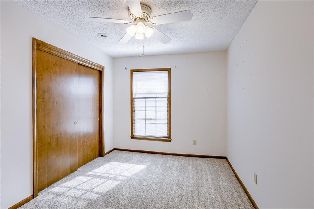 6400 W 159th Terrace — photo 27